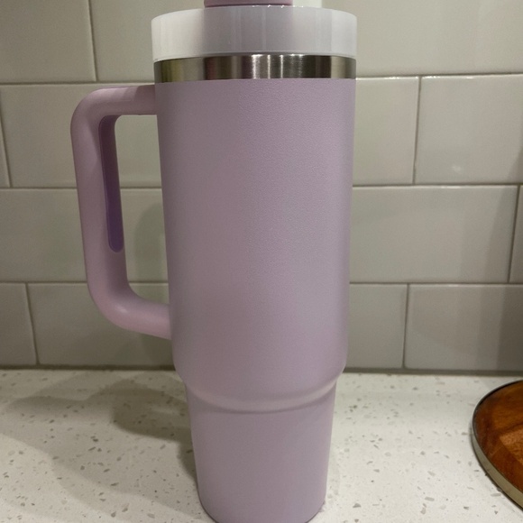 Stanley Quencher H2.0 Flowstate Tumbler - Picture 3 of 5